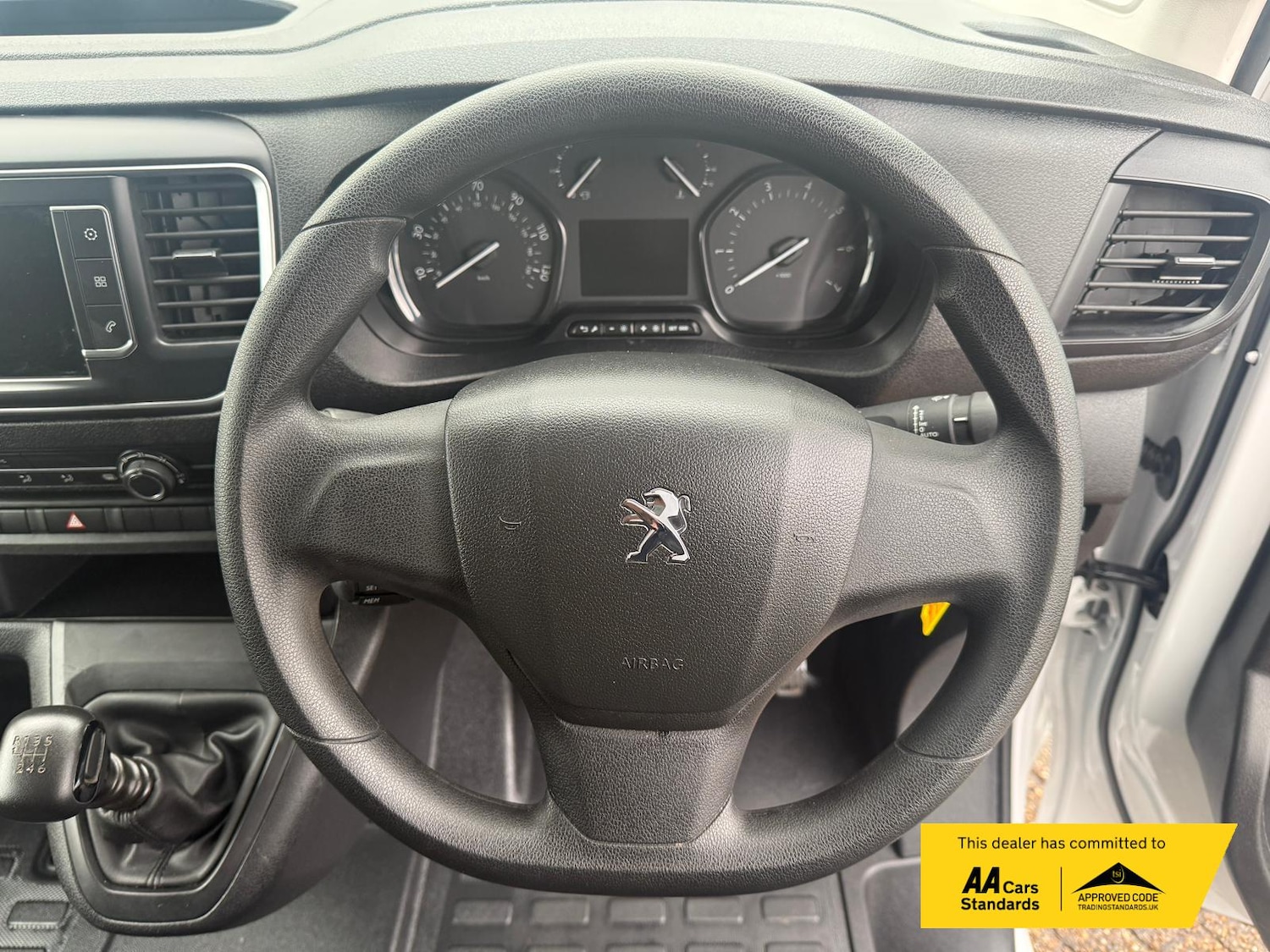 Used Peugeot Expert 2023 for sale - 77483074: Photo 53