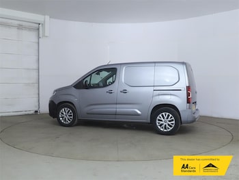 Used Citroen Berlingo 2023 for sale - 78230061: Photo