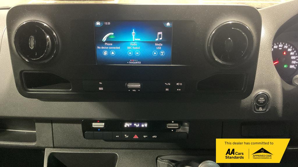 Used Mercedes-Benz Sprinter 2023 for sale - 77210678: Photo 11
