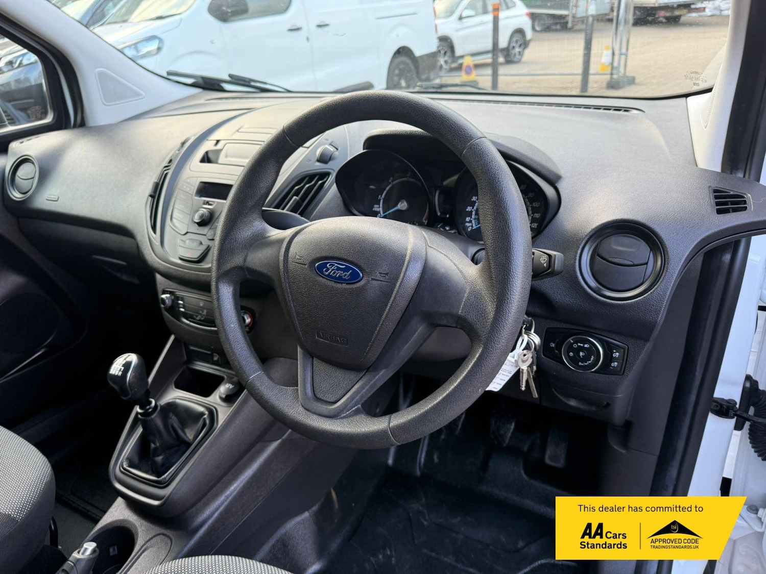 Used Ford Transit Courier 2019 for sale - 78085658: Photo 18
