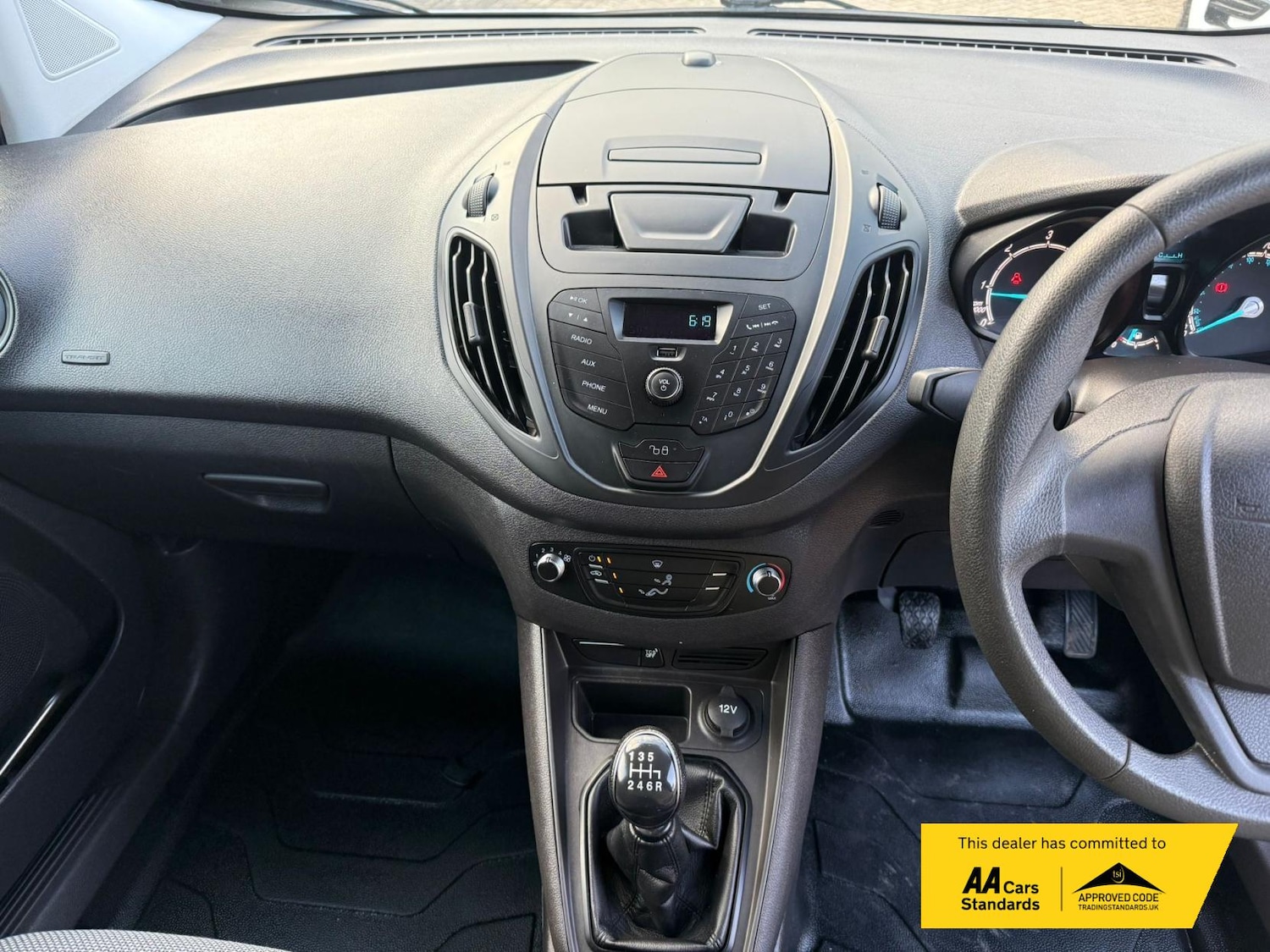 Used Ford Transit Courier 2019 for sale - 78085658: Photo 39