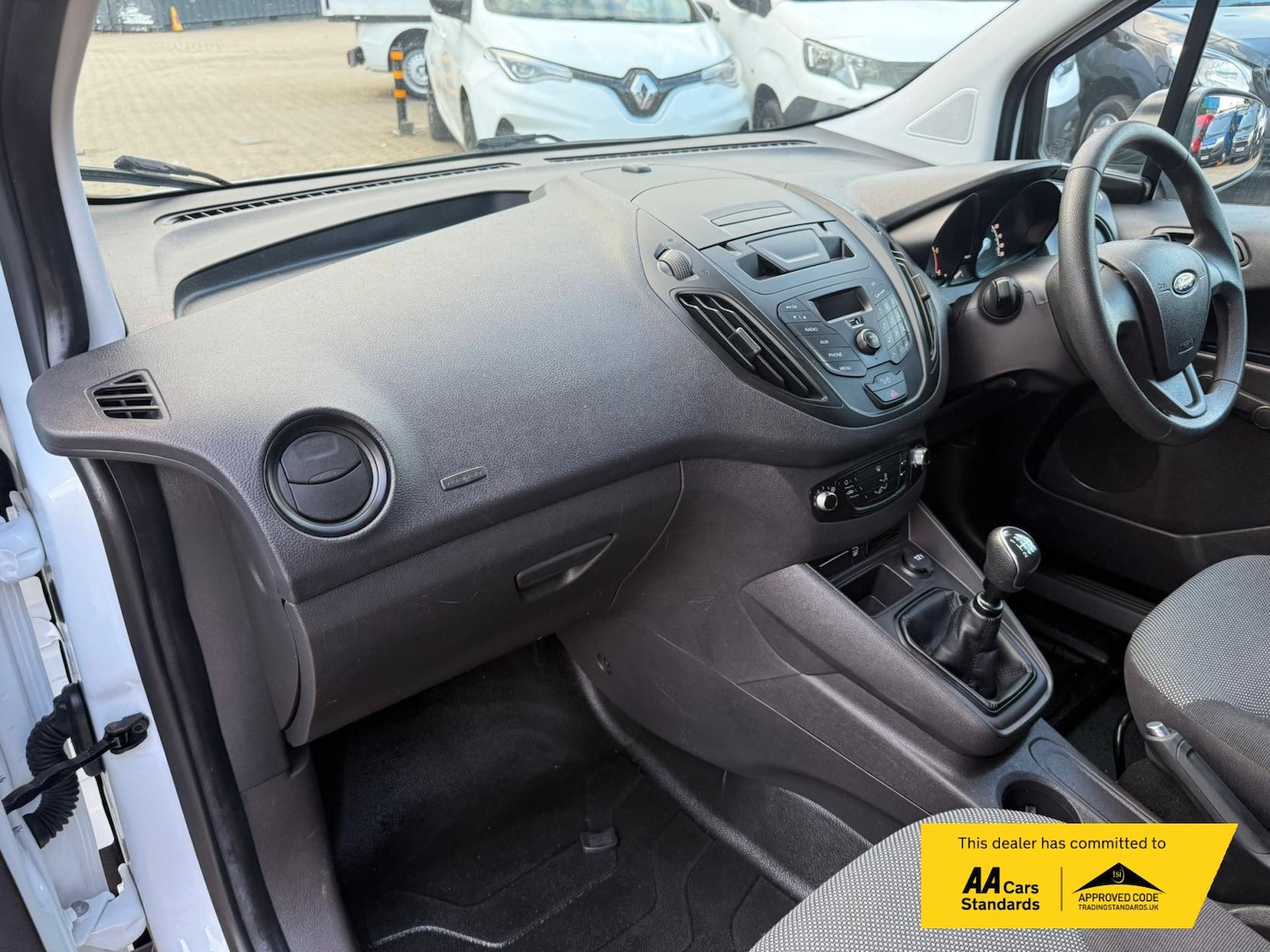 Used Ford Transit Courier 2019 for sale - 78085658: Photo 43