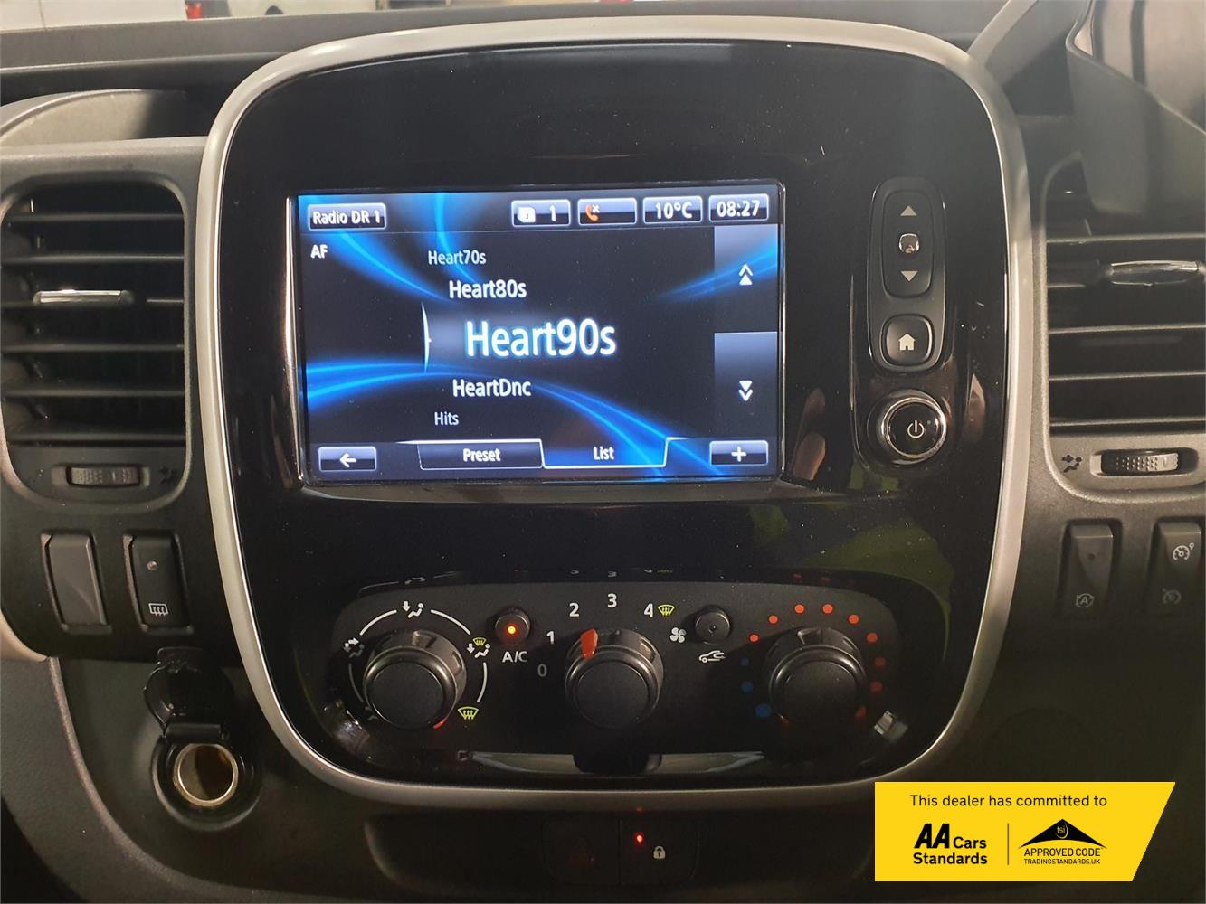 Used Renault Trafic 2018 for sale - 76387557: Photo 9