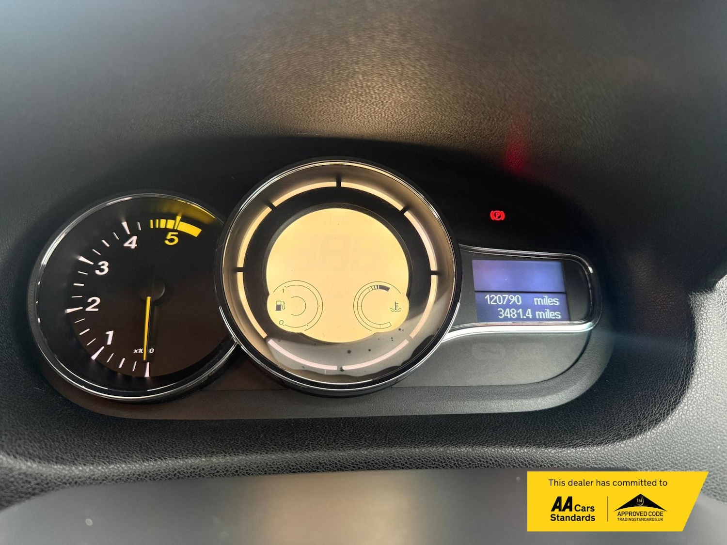 Used Renault Megane 2015 for sale - 77248164: Photo 20