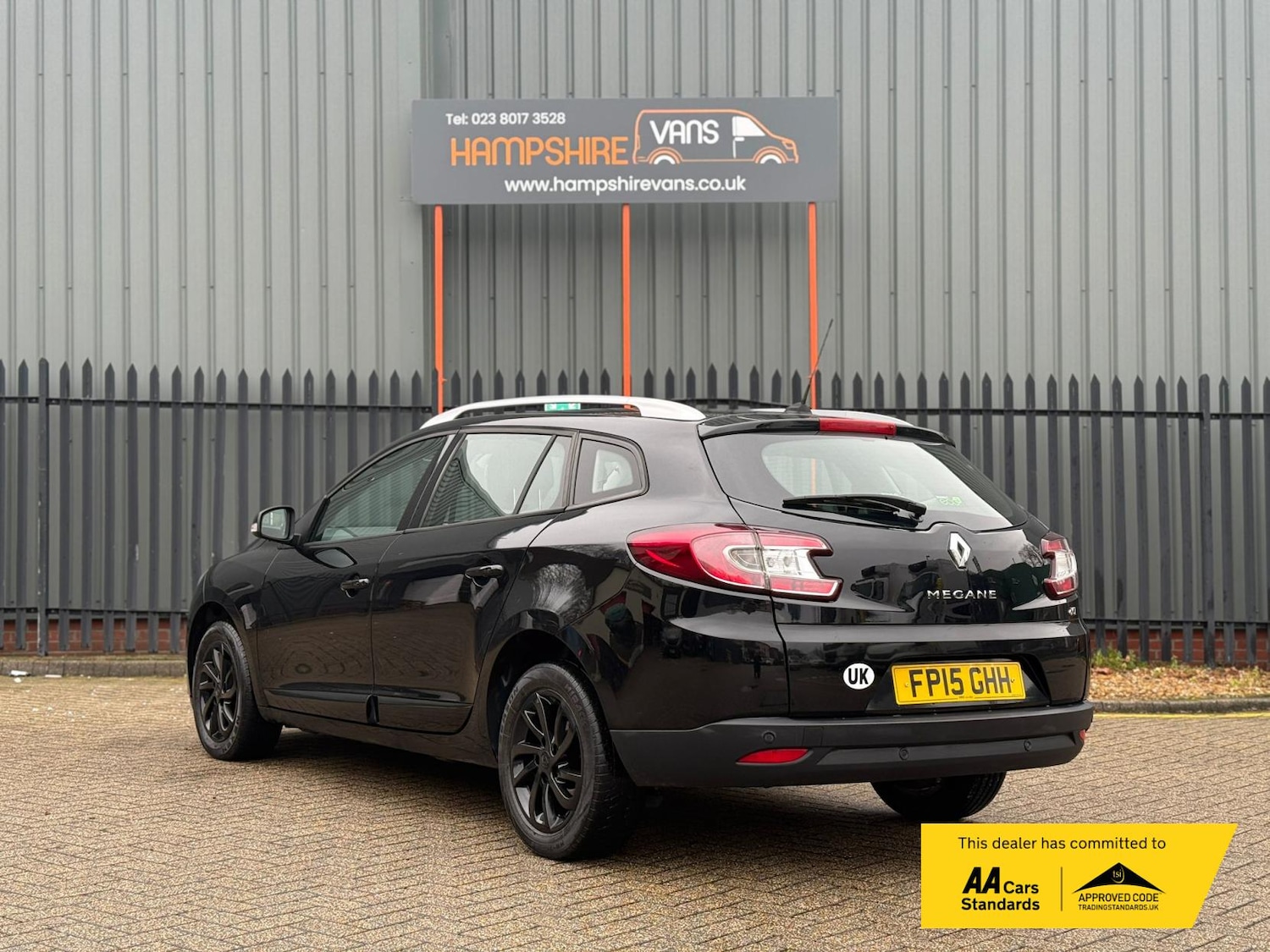 Used Renault Megane 2015 for sale - 77248164: Photo 4