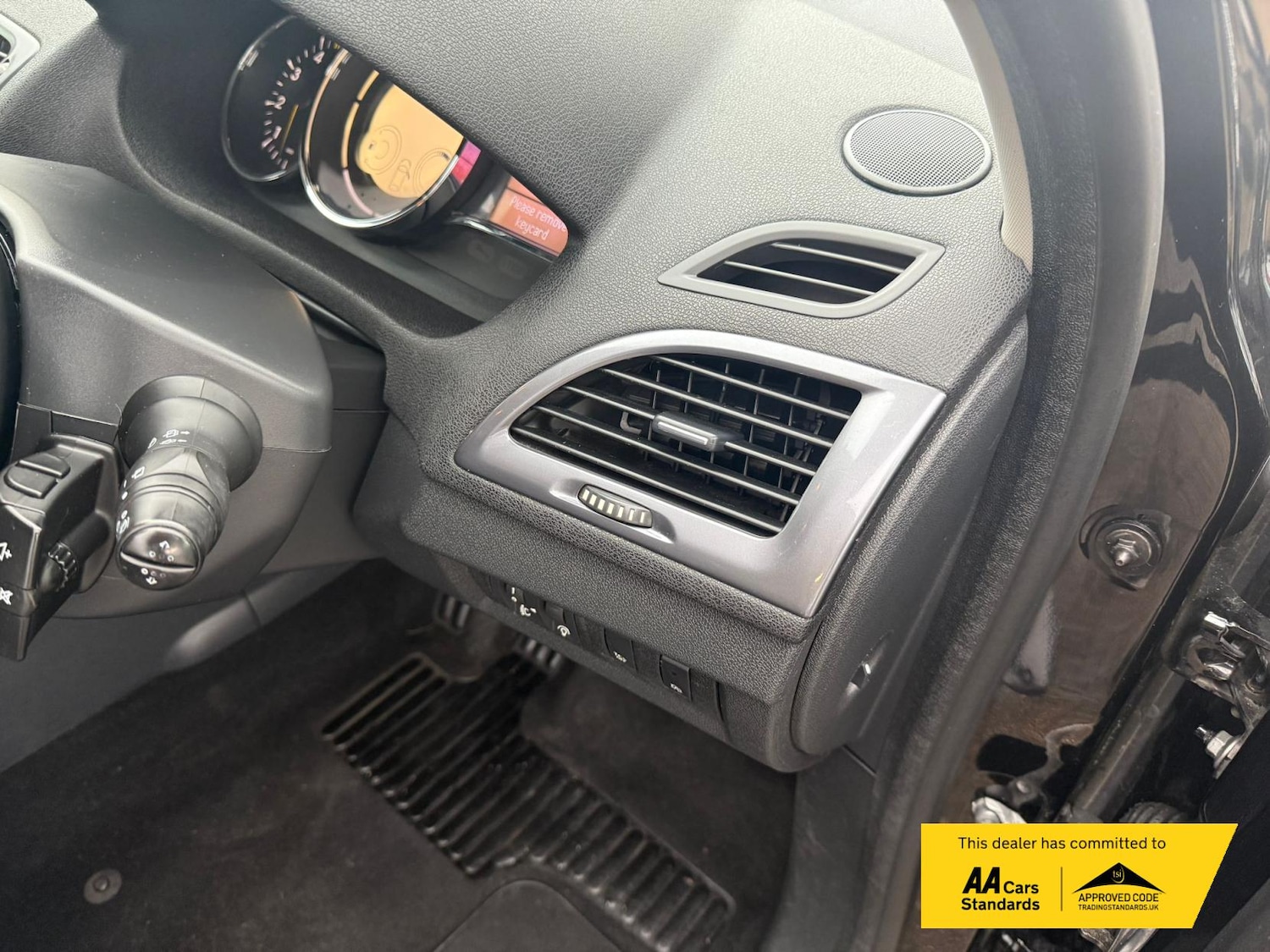 Used Renault Megane 2015 for sale - 77248164: Photo 47