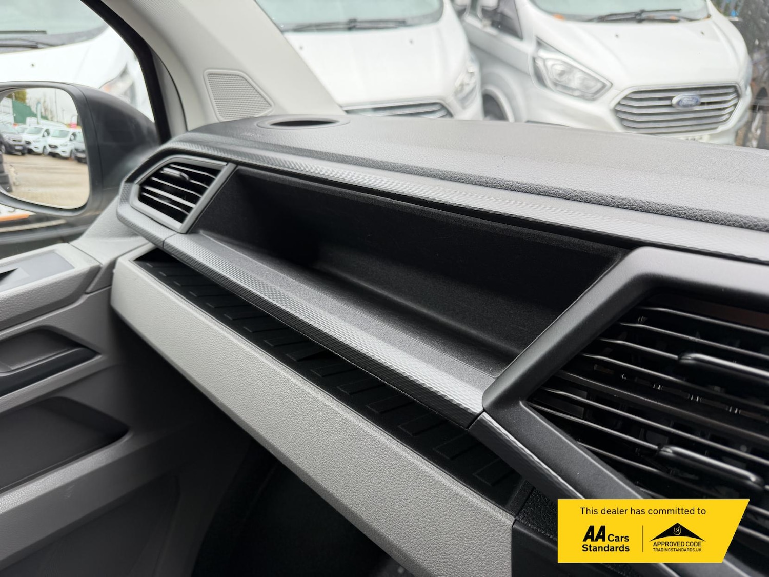 Used Volkswagen Transporter 2021 for sale - 76006045: Photo 38