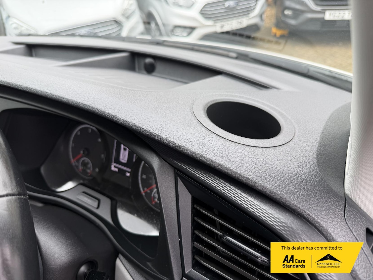 Used Volkswagen Transporter 2021 for sale - 76006045: Photo 43