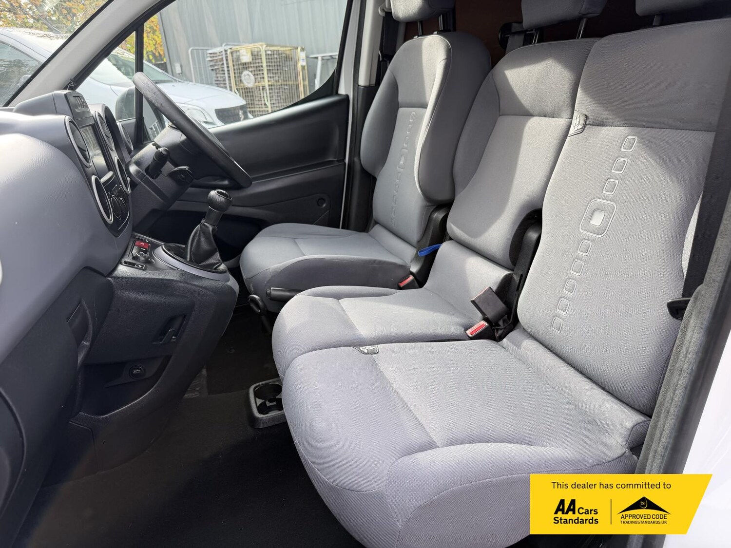 Used Citroen Berlingo 2015 for sale - 76344881: Photo 11