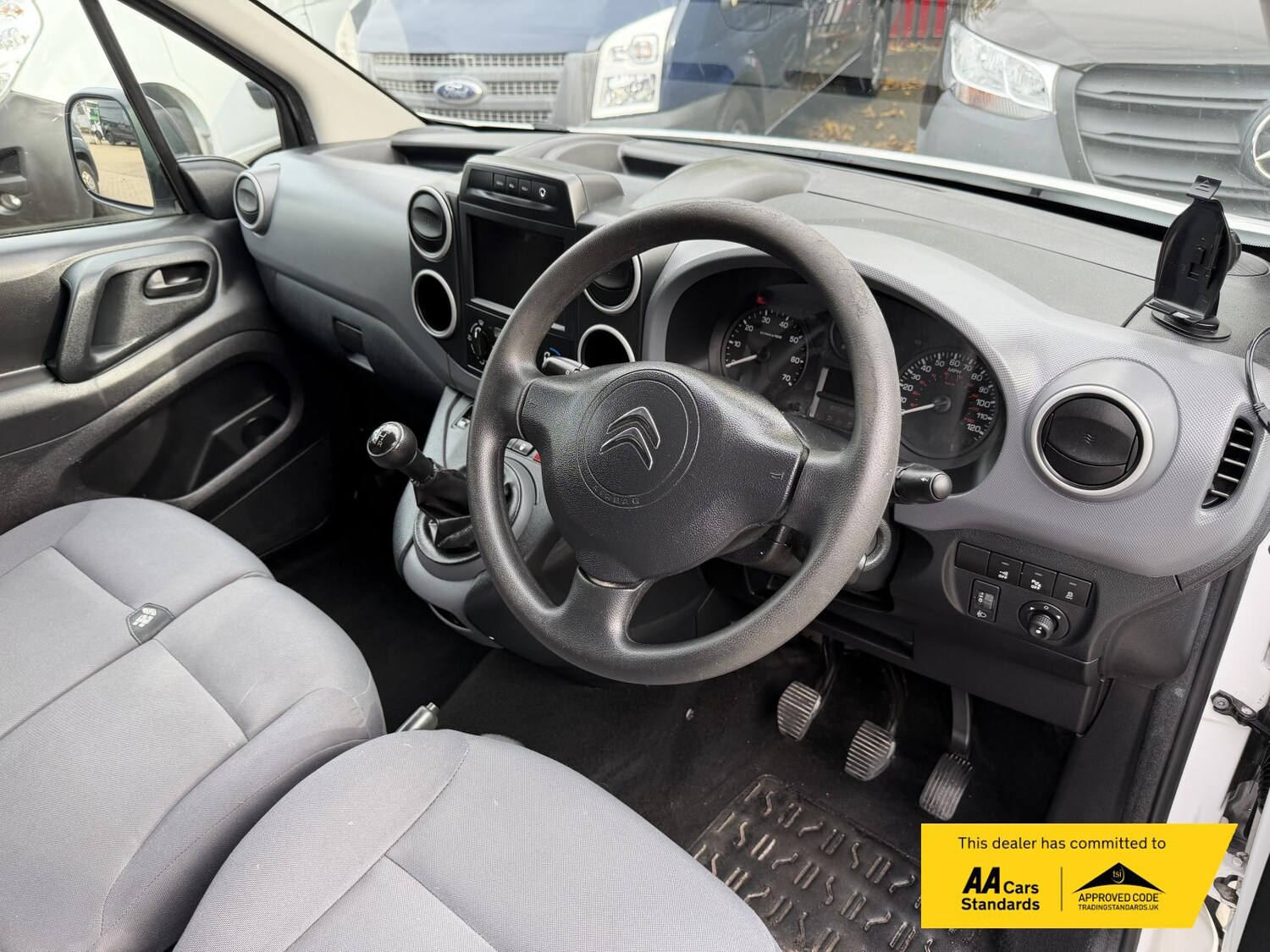 Used Citroen Berlingo 2015 for sale - 76344881: Photo 35