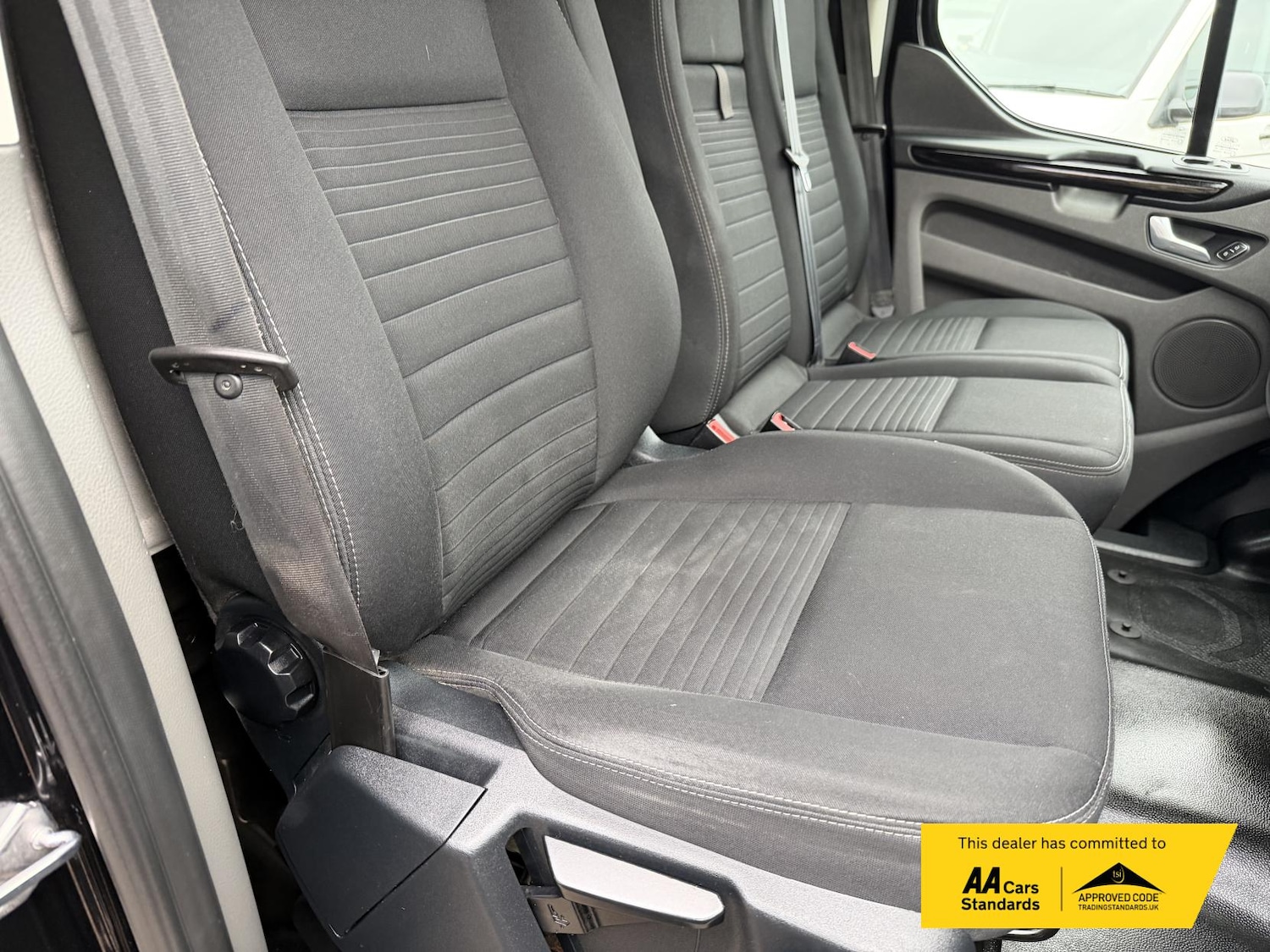 Used Ford Transit Custom 2020 for sale - 76038273: Photo 10