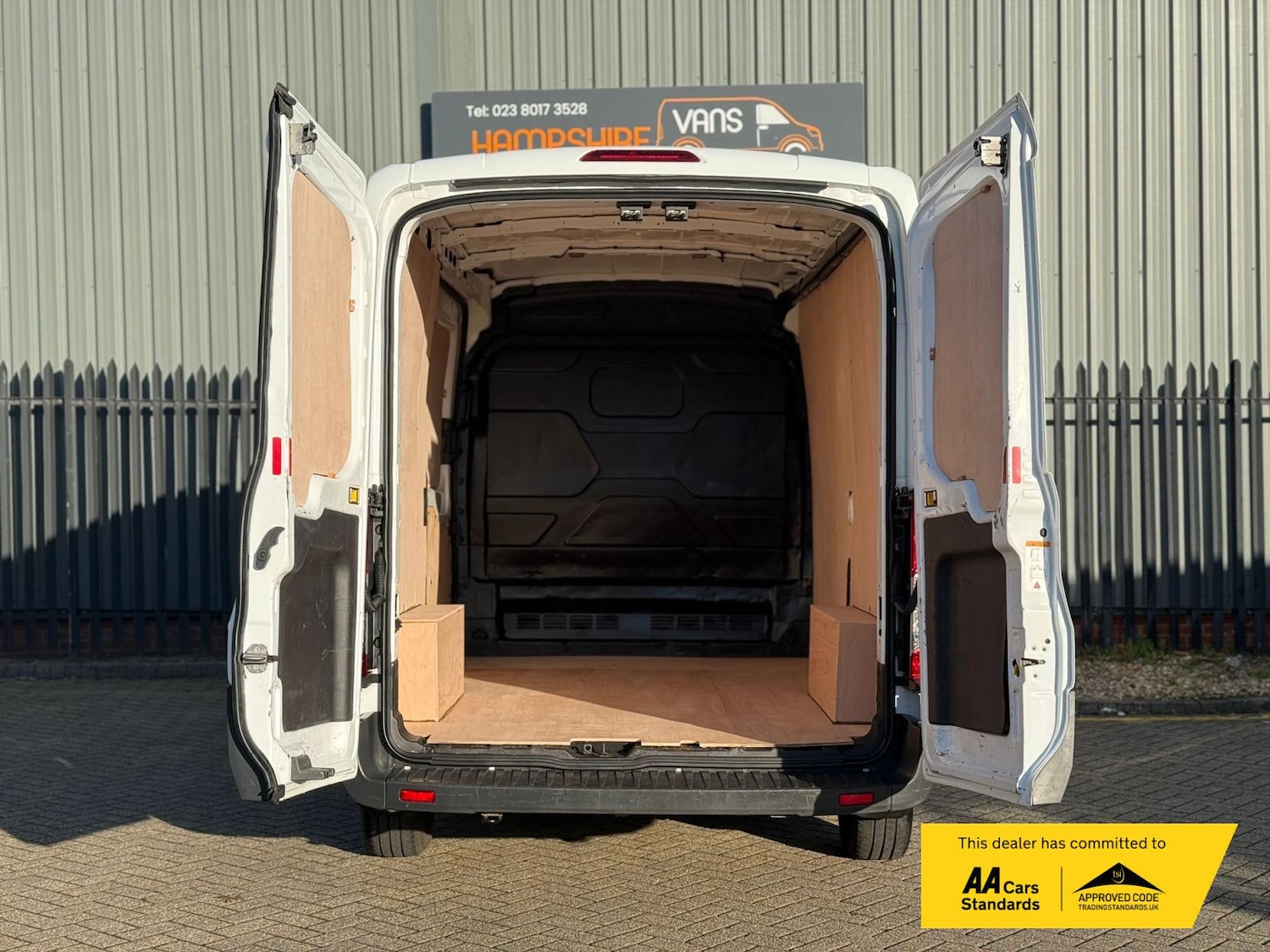 Used Ford Transit 2016 for sale - 76294399: Photo 10