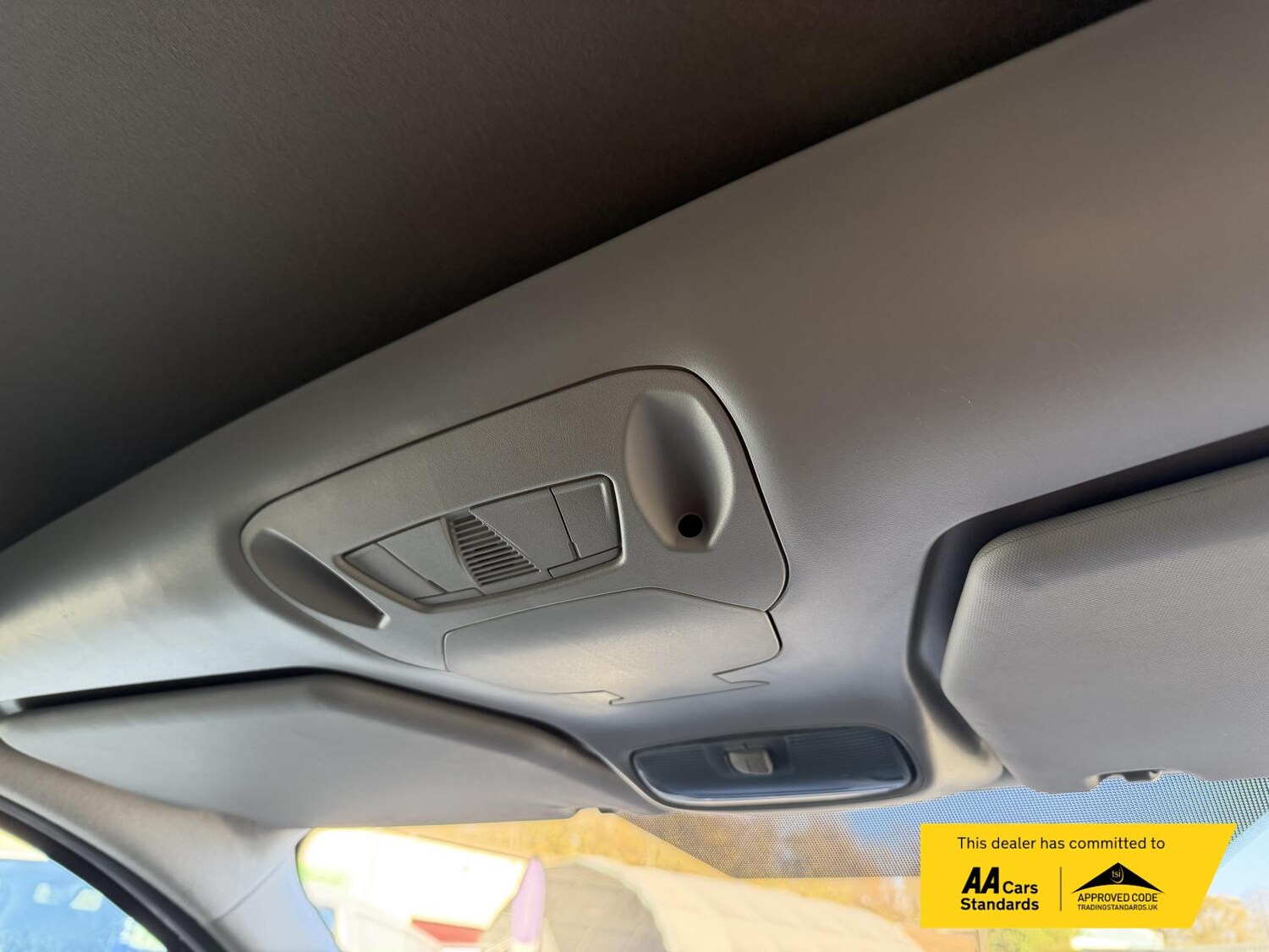 Used Ford Transit Connect 2020 for sale - 76412313: Photo 40