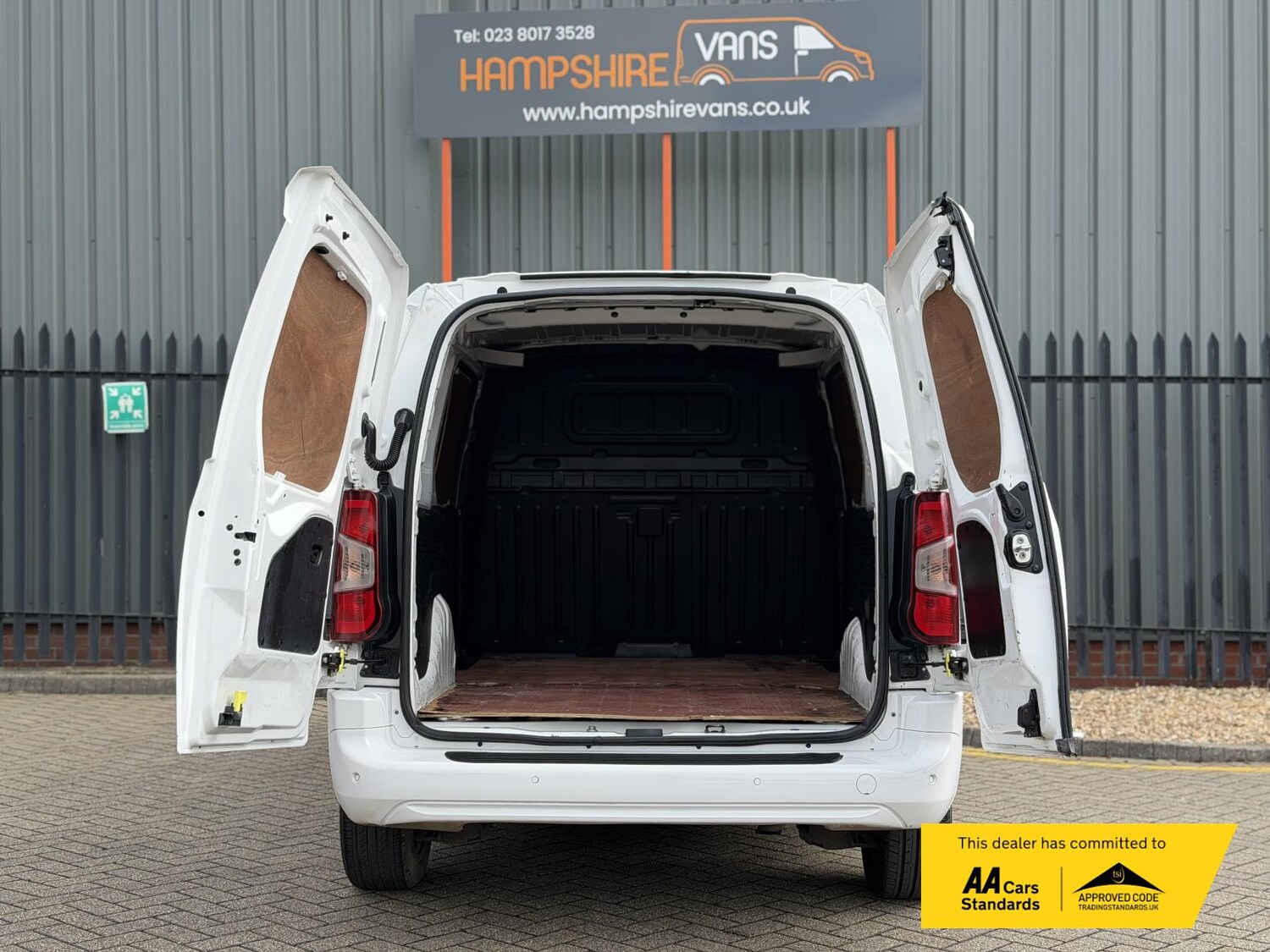 Used Vauxhall Combo 2020 for sale - 78109632: Photo 13