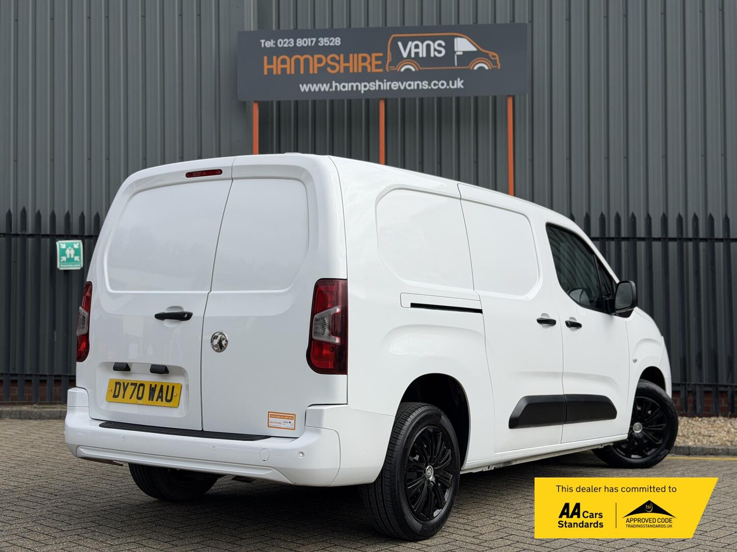 Used Vauxhall Combo 2020 for sale - 78109632: Photo 3