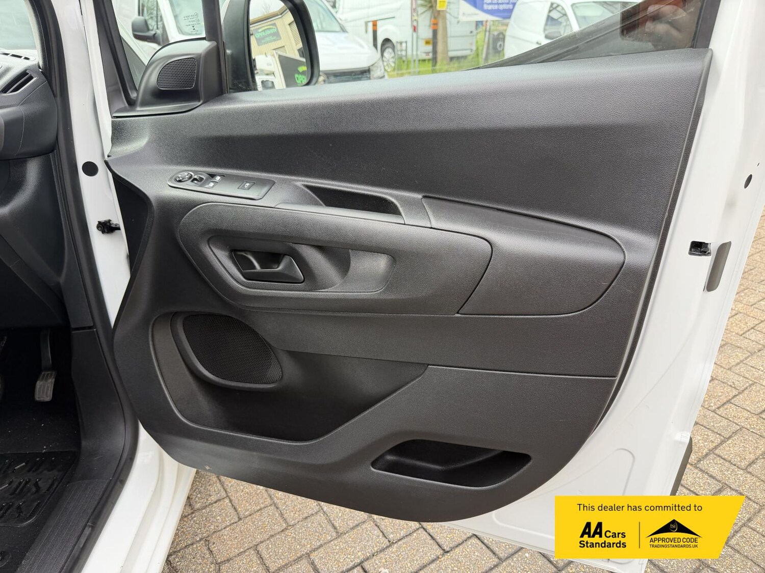 Used Vauxhall Combo 2020 for sale - 78109632: Photo 41