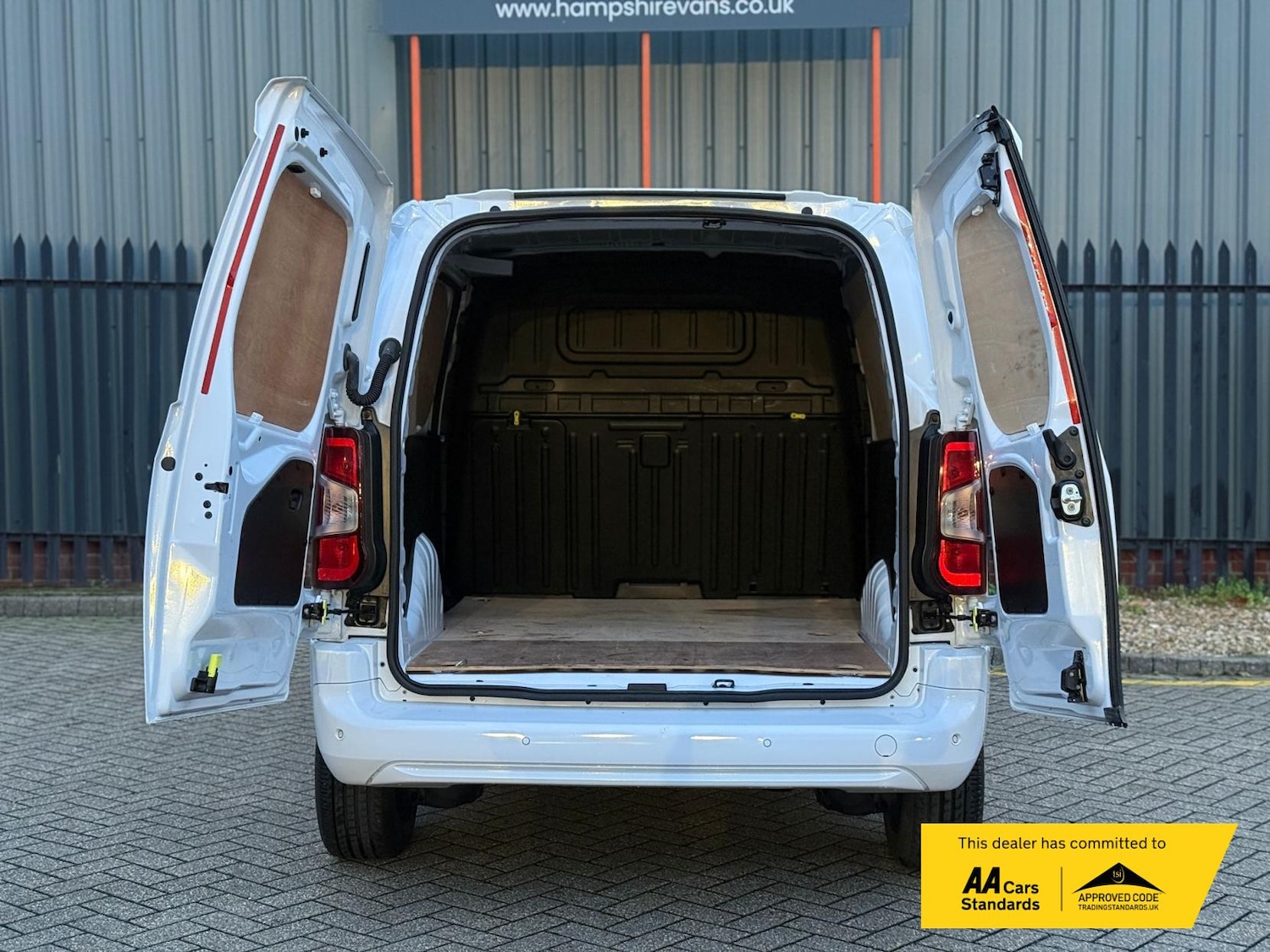 Used Vauxhall Combo 2023 for sale - 77063589: Photo 22