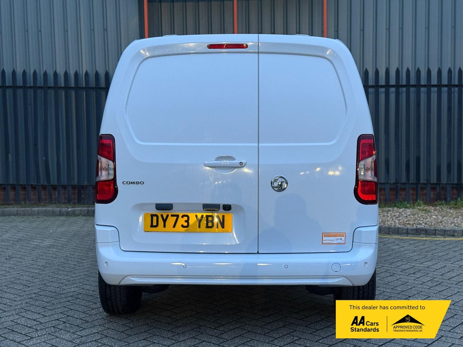 Used Vauxhall Combo 2023 for sale - 77063589: Photo 6