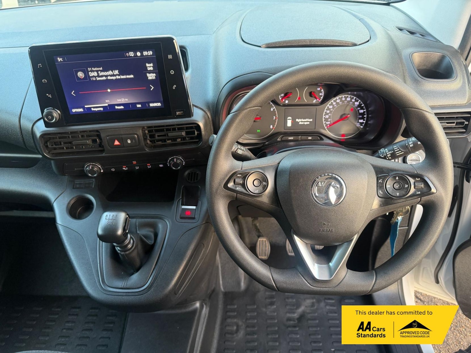 Used Vauxhall Combo 2023 for sale - 77063589: Photo 9