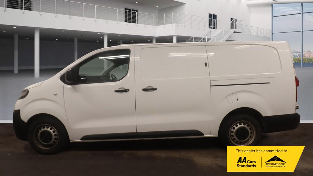 Used Vauxhall Vivaro 2019 for sale - 76379623: Photo 6
