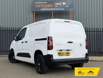 Used Peugeot Partner 2020 for sale - 79071415: Photo