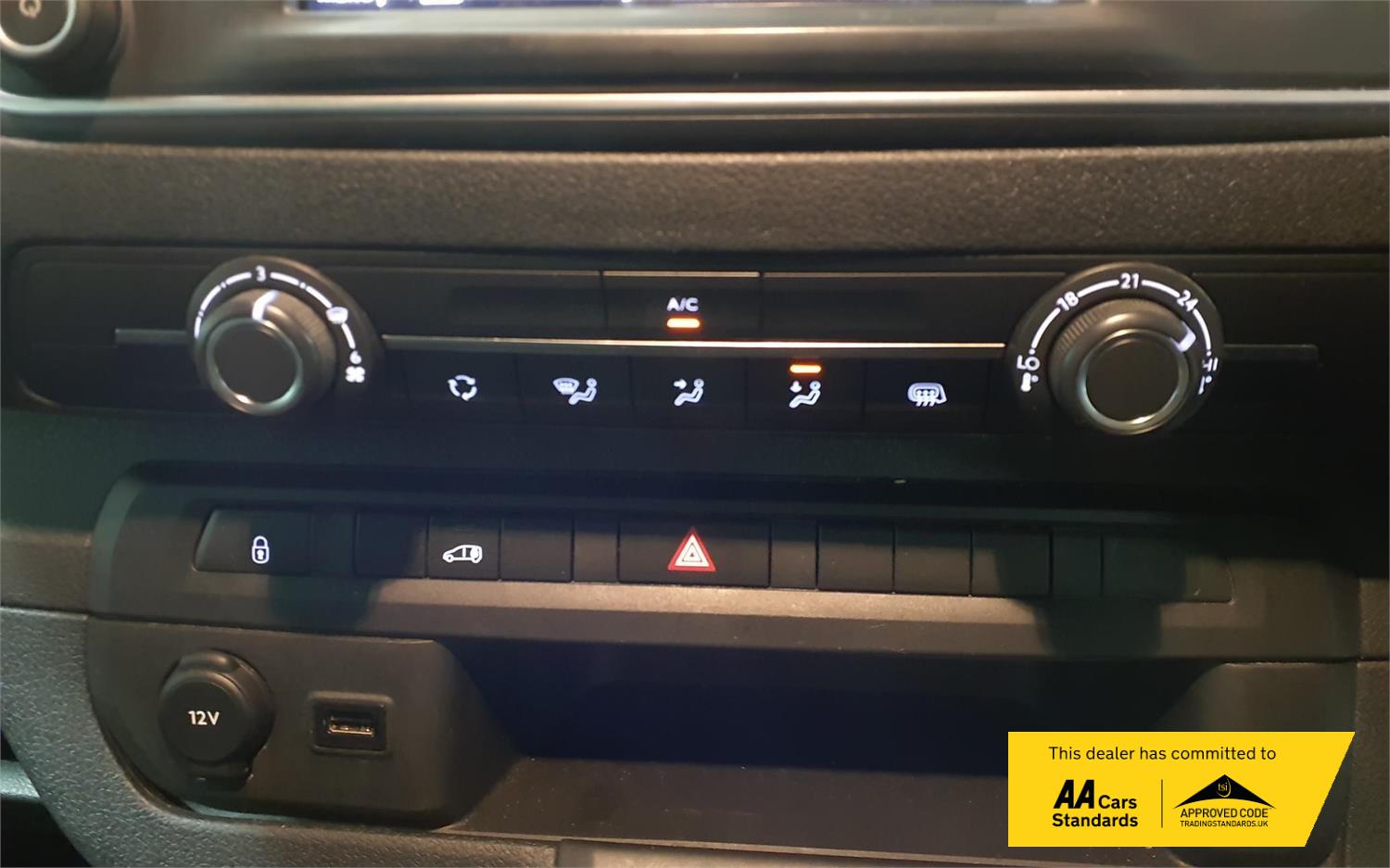 Used Vauxhall Vivaro 2023 for sale - 78032120: Photo 10