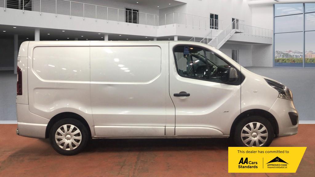 Used Vauxhall Vivaro 2014 for sale - 76294405: Photo 5