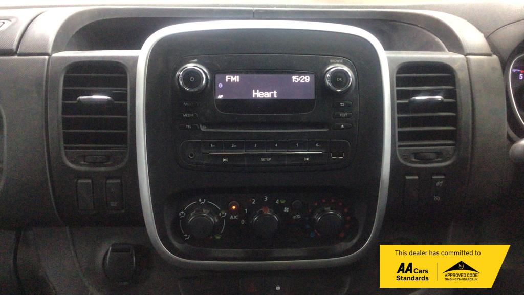 Used Vauxhall Vivaro 2014 for sale - 76294405: Photo 7
