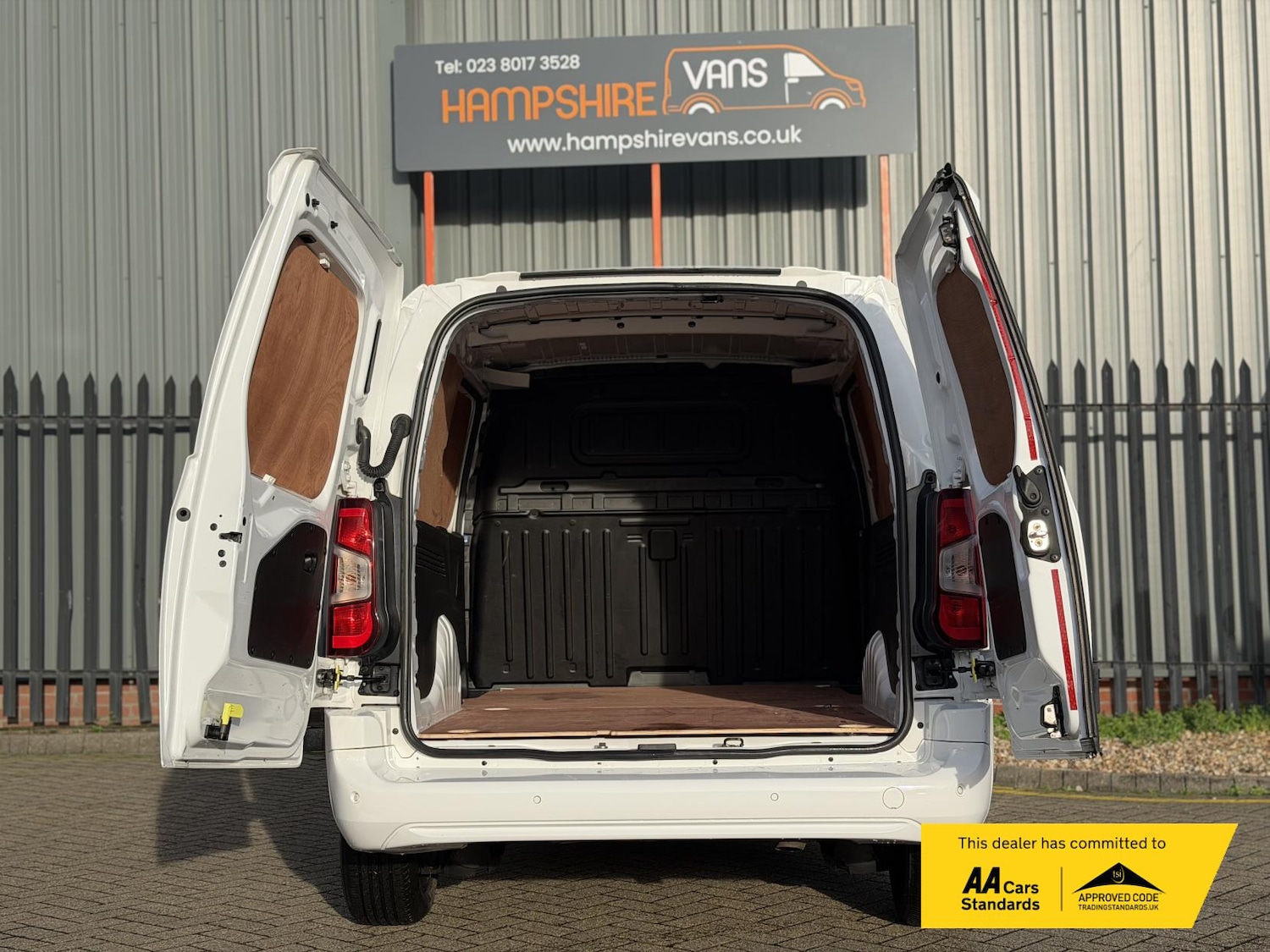 Used Vauxhall Combo 2020 for sale - 76557324: Photo 15