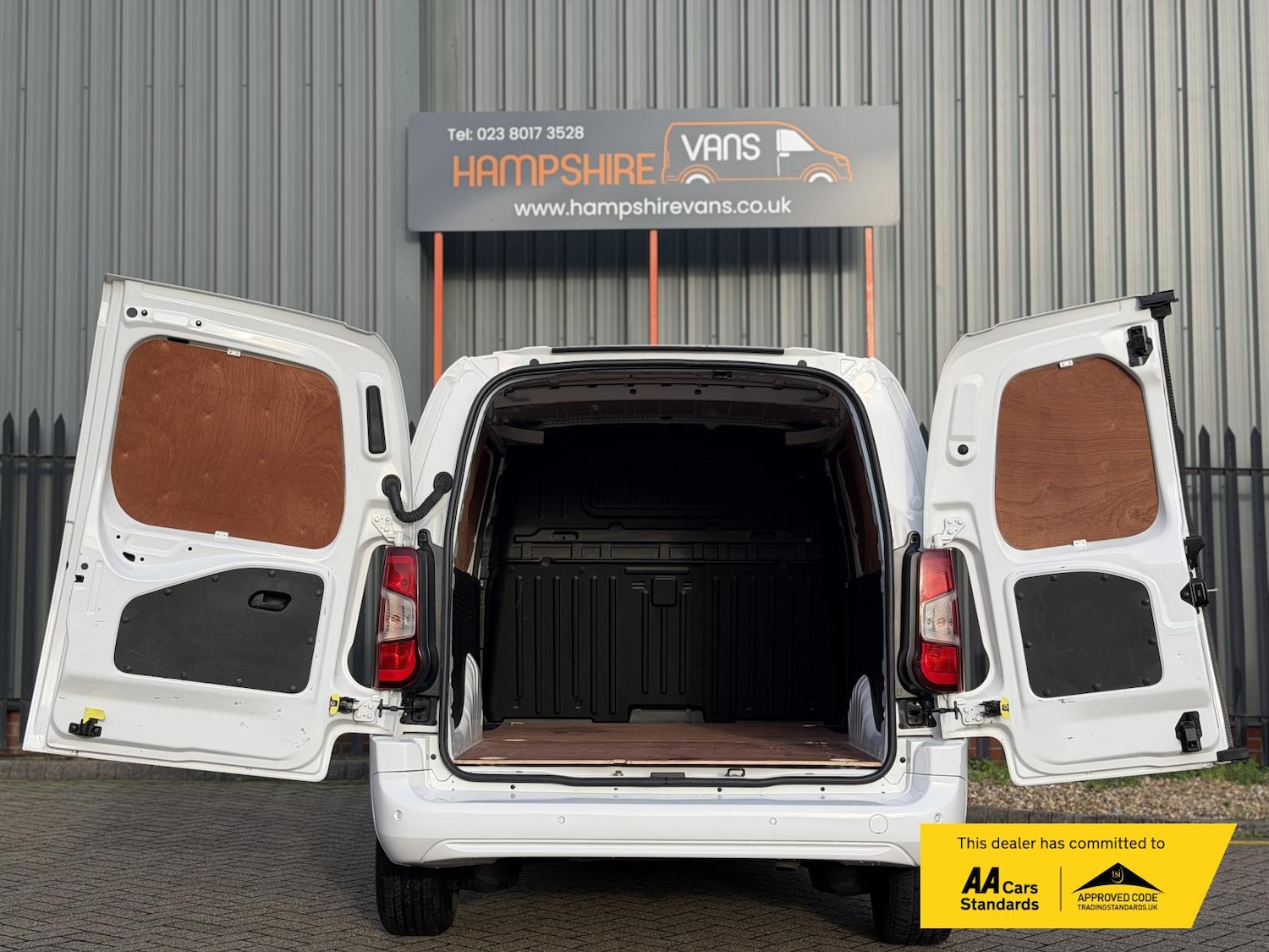 Used Vauxhall Combo 2020 for sale - 76557324: Photo 16