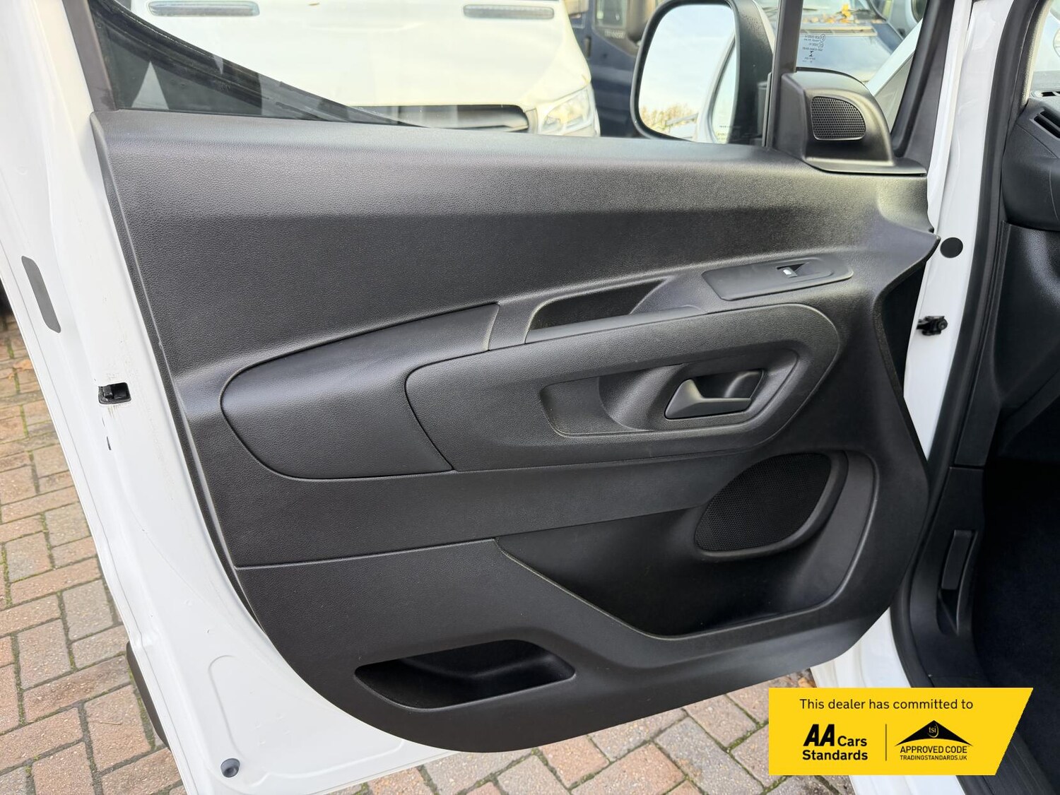 Used Vauxhall Combo 2020 for sale - 76557324: Photo 25