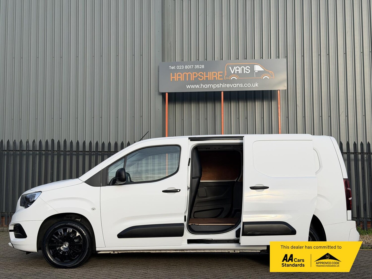 Used Vauxhall Combo 2020 for sale - 76557324: Photo 6