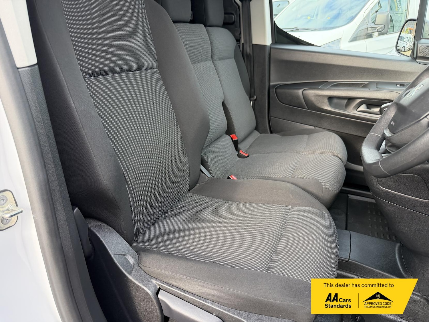 Used Peugeot Partner 2024 for sale - 76557327: Photo 13