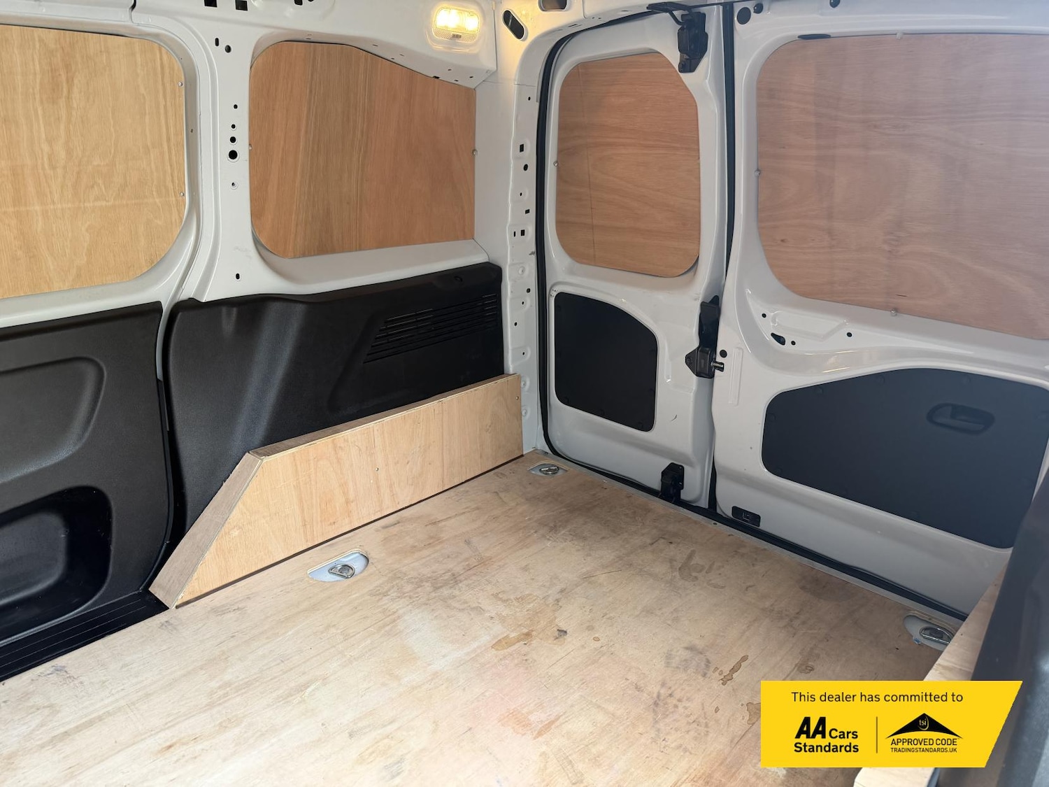 Used Peugeot Partner 2024 for sale - 76557327: Photo 27