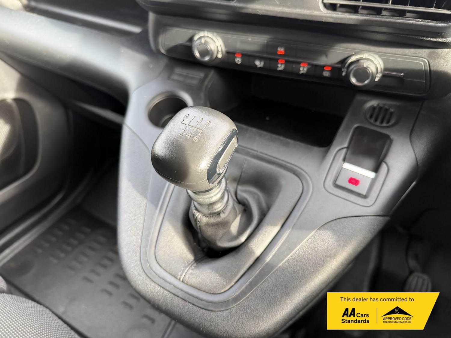 Used Peugeot Partner 2024 for sale - 76557327: Photo 34