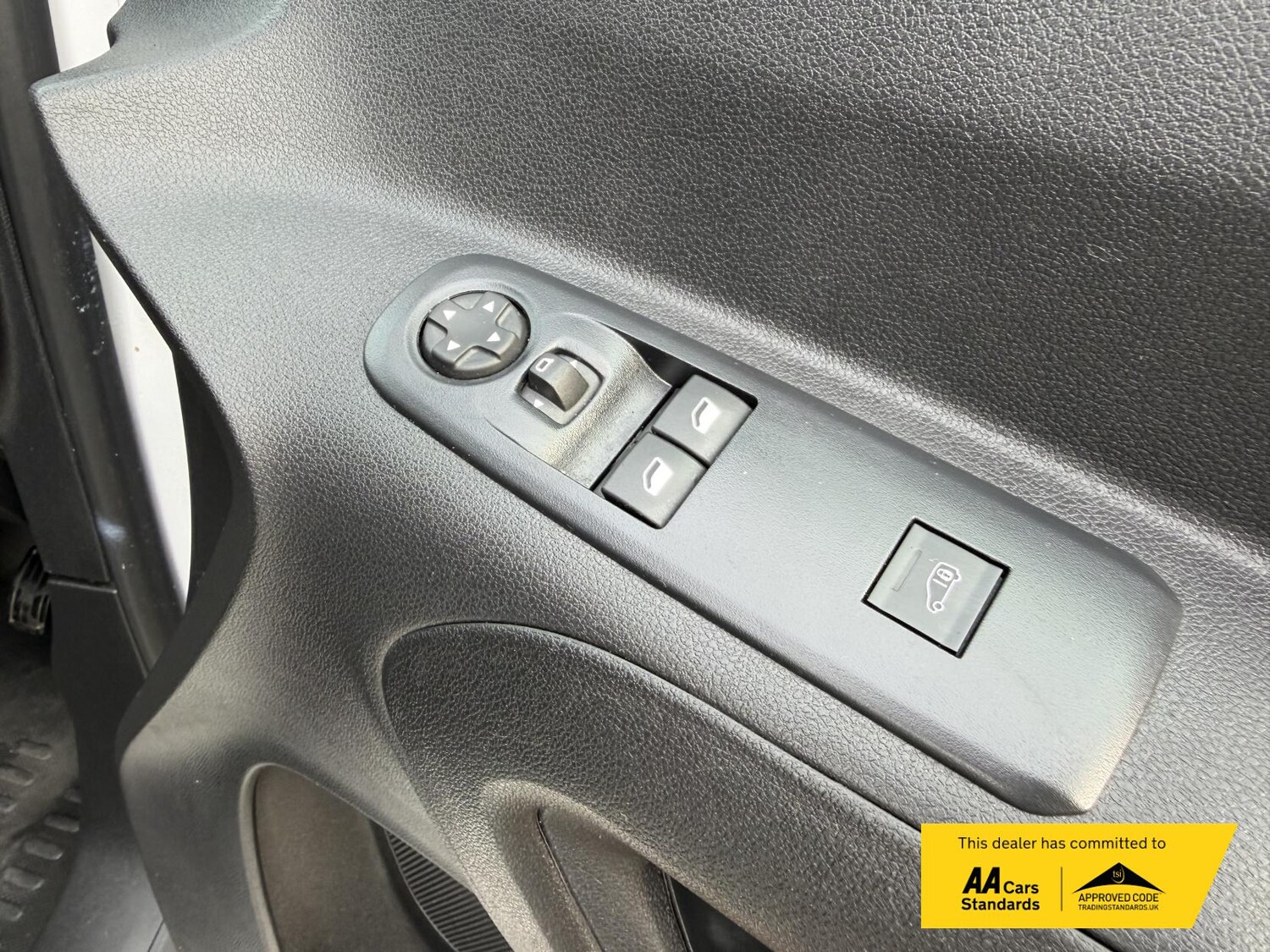 Used Peugeot Partner 2024 for sale - 76557327: Photo 44