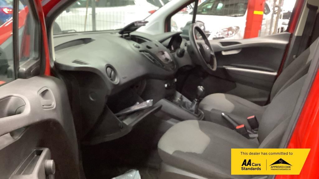 Used Ford Transit Courier 2019 for sale - 77897238: Photo 8