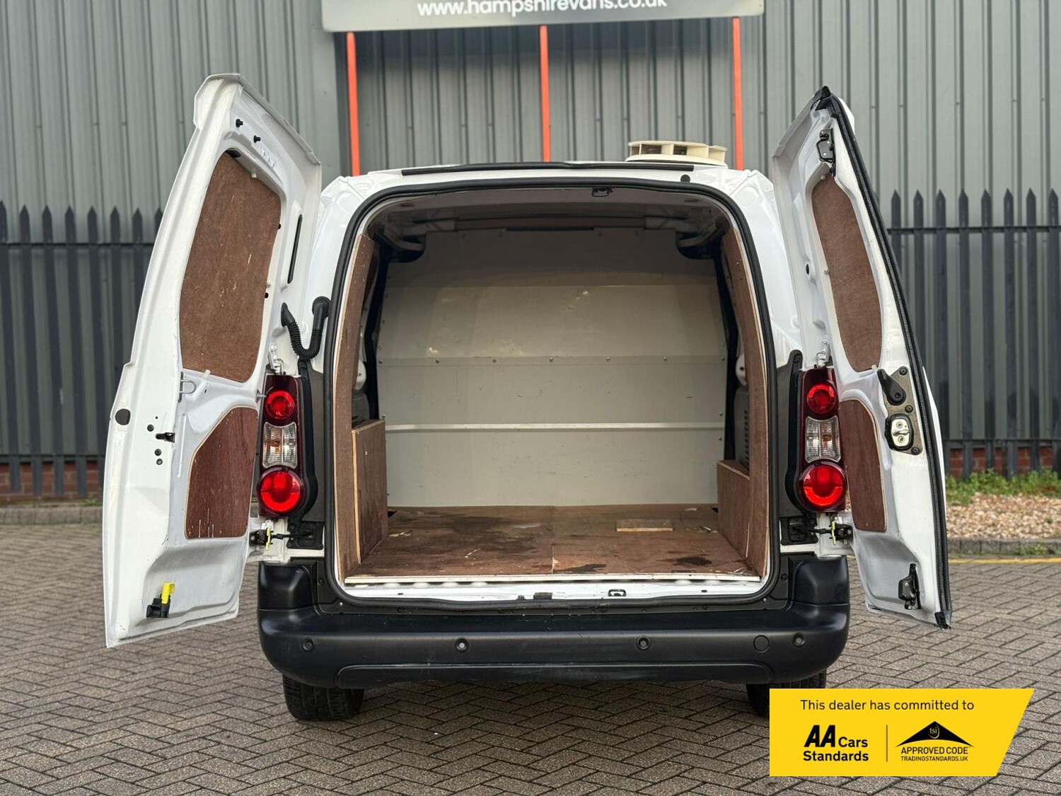 Used Citroen Berlingo 2016 for sale - 76379617: Photo 16