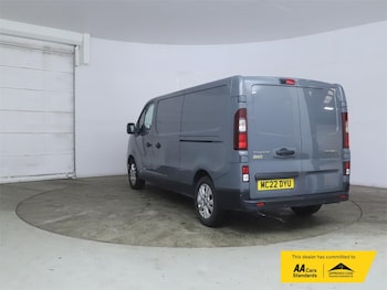 Used Renault Trafic 2022 for sale - 77906980: Photo