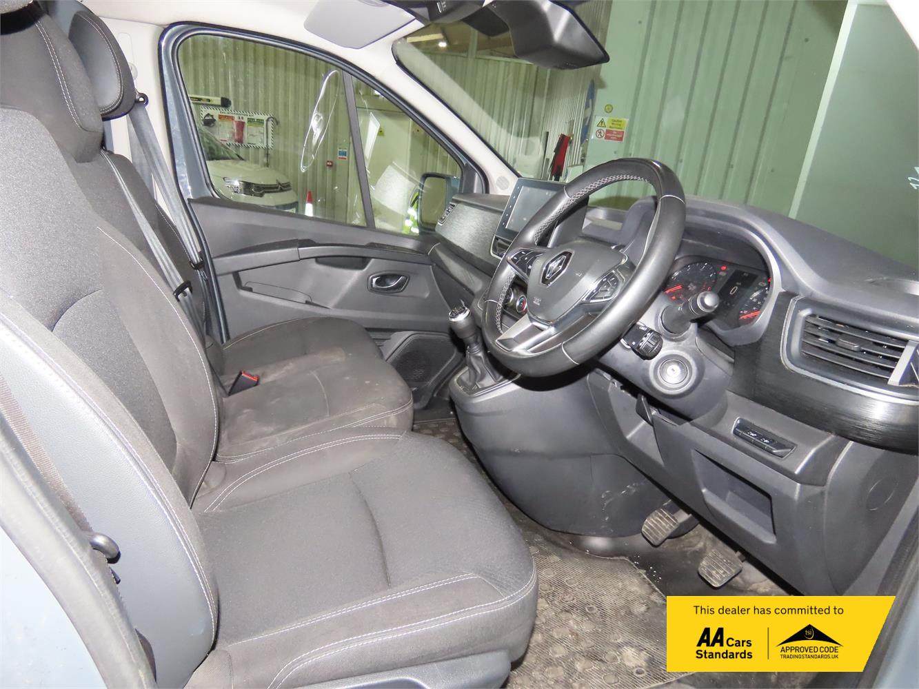 Used Renault Trafic 2022 for sale - 77906980: Photo 9