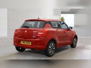 Used Suzuki Swift 2019 for sale - 79570161: Photo