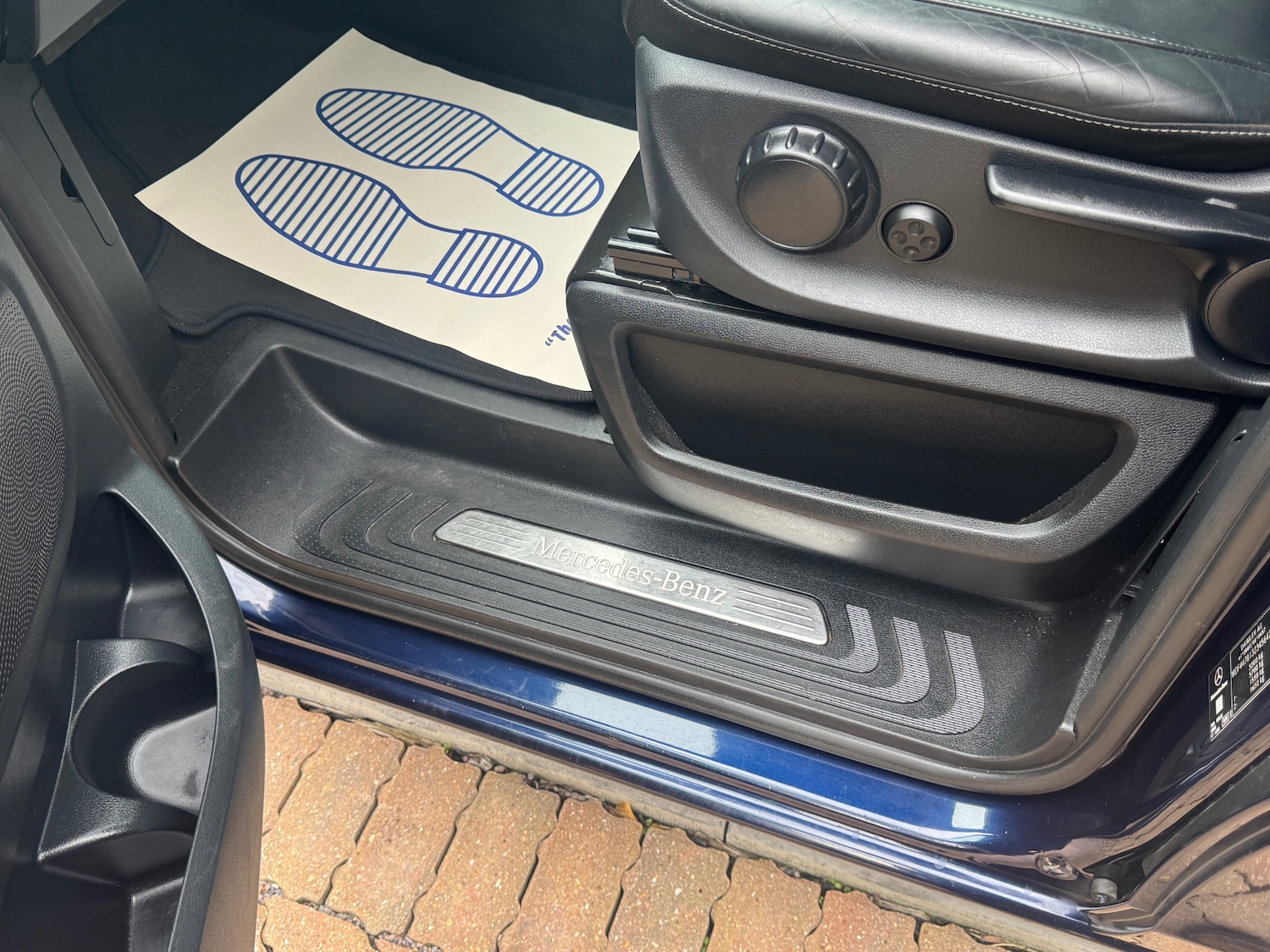 Used Mercedes-Benz V-Class 2018 for sale - 76918739: Photo 16