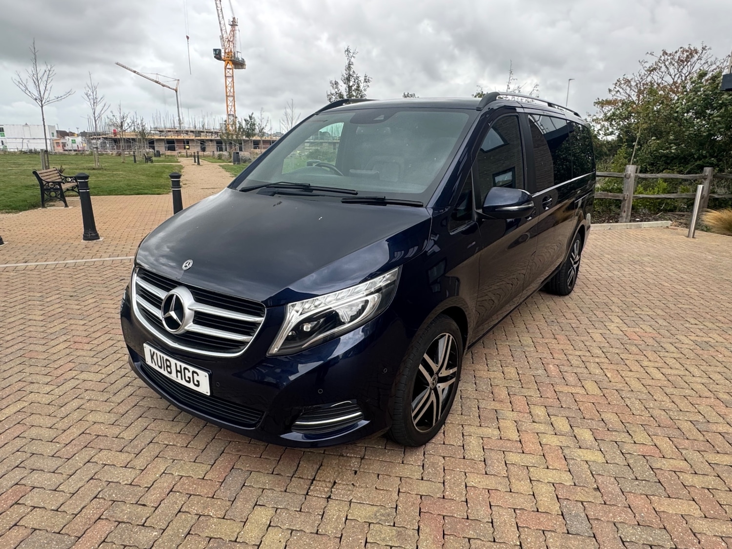 Used Mercedes-Benz V-Class 2018 for sale - 76918739: Photo 3