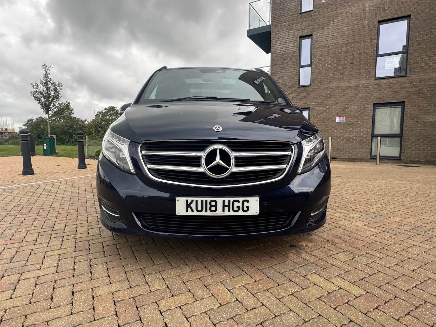 Used Mercedes-Benz V-Class 2018 for sale - 76918739: Photo 4