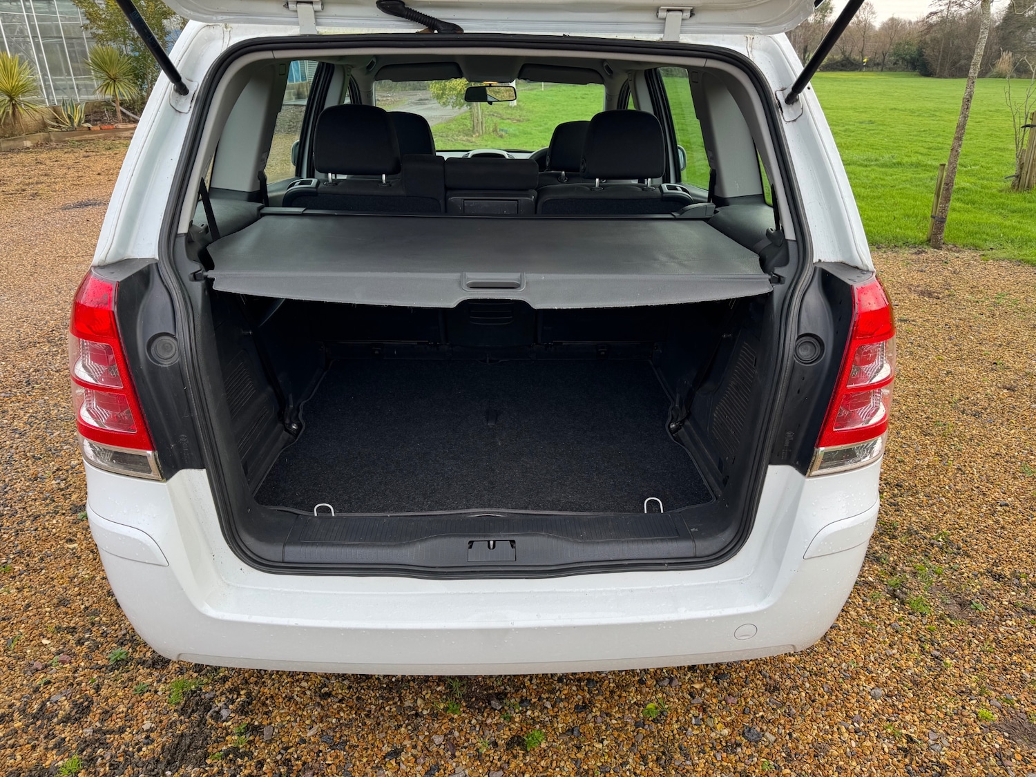 Used Vauxhall Zafira 2014 for sale - 77068857: Photo 11