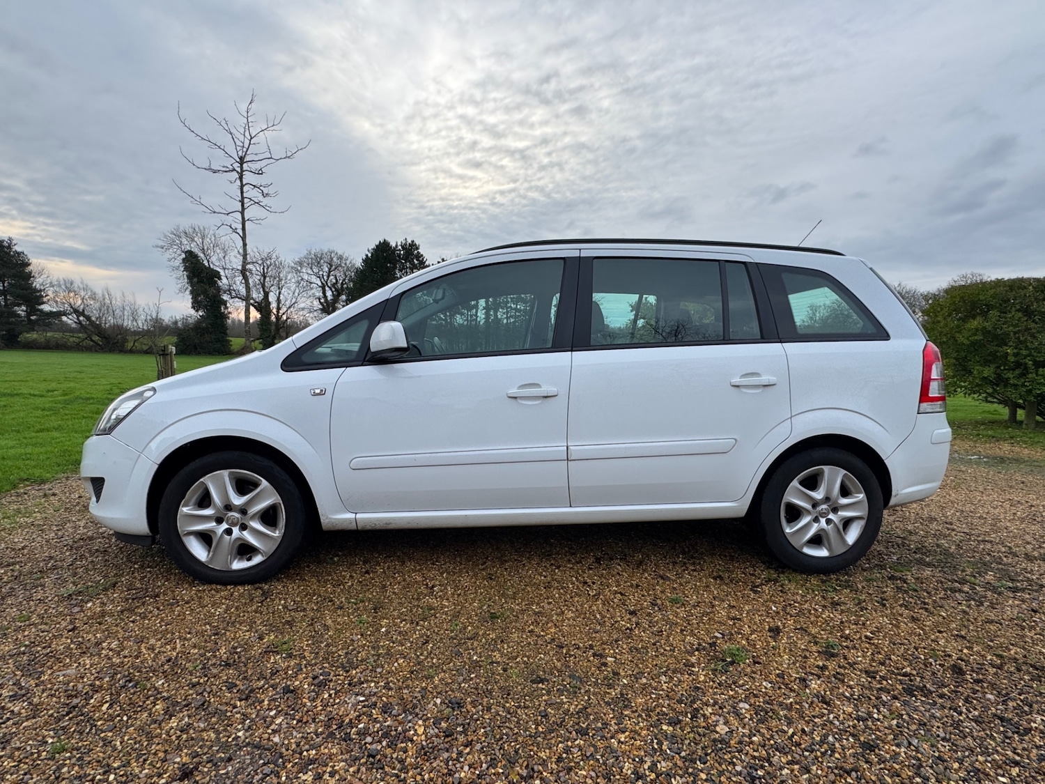 Used Vauxhall Zafira 2014 for sale - 77068857: Photo 7