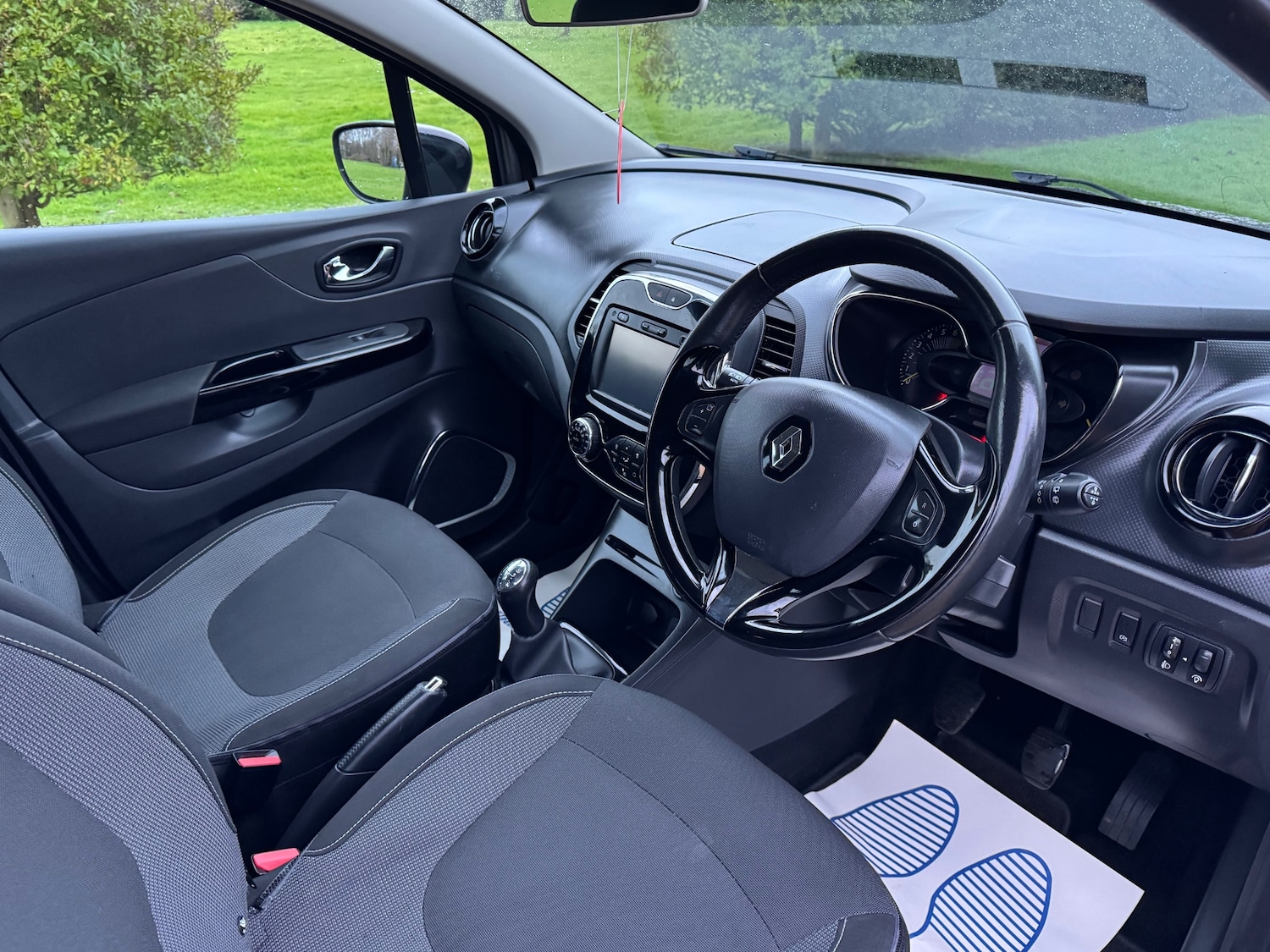 Used Renault Captur 2015 for sale - 77145190: Photo 28