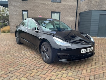 Used Tesla Model 3 2019 for sale - 76901759: Photo