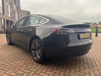 Used Tesla Model 3 2019 for sale - 76901759: Photo