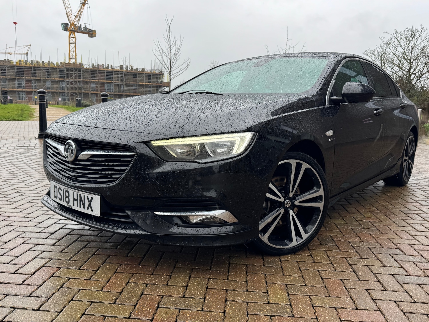 Used Vauxhall Insignia 2018 for sale - 77145180: Photo 2